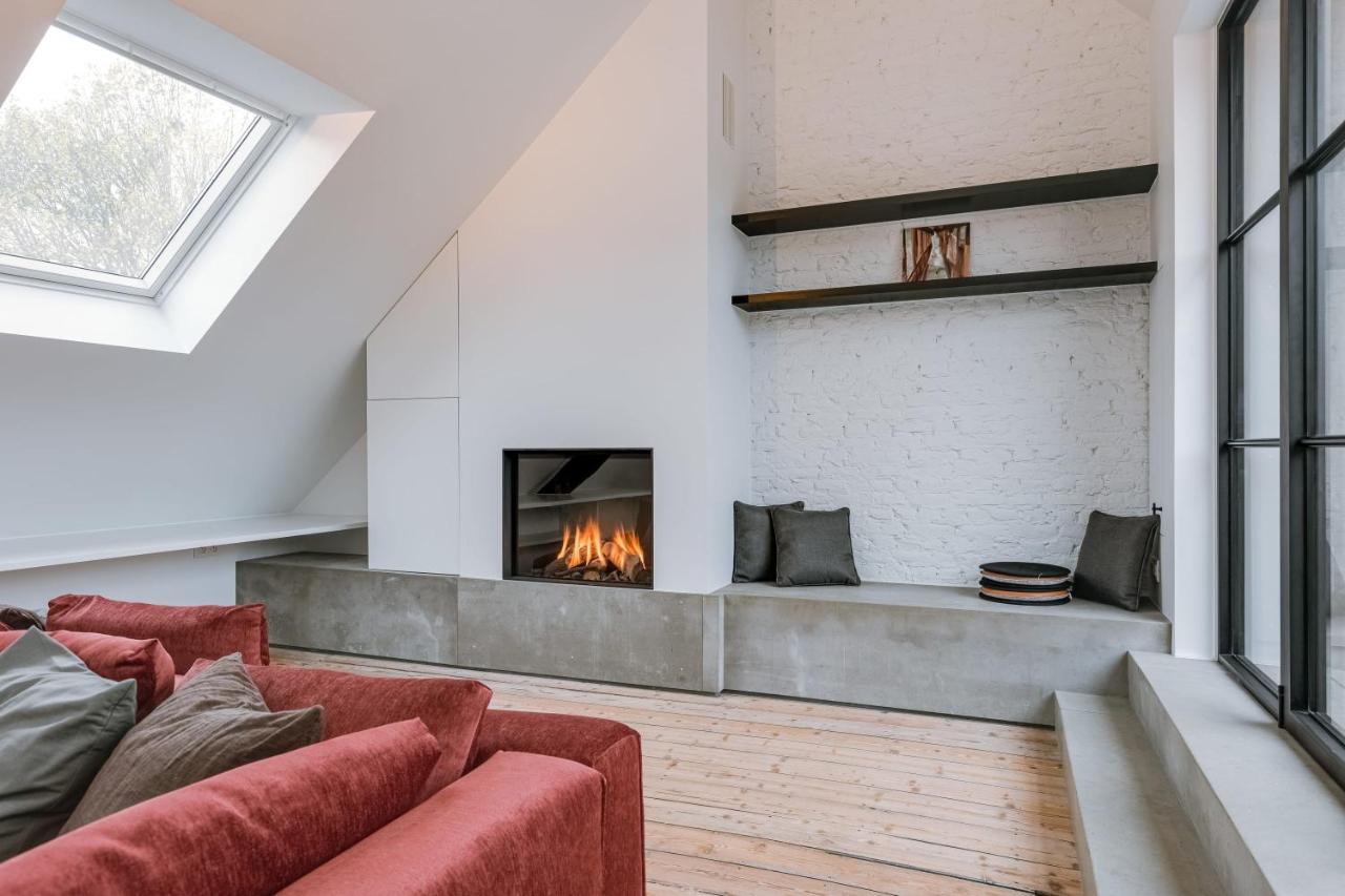 Beautiful Luxurious Mansion With Several Terraces Kortrijk Luaran gambar