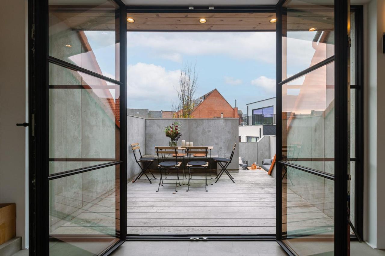 Beautiful Luxurious Mansion With Several Terraces Kortrijk Luaran gambar