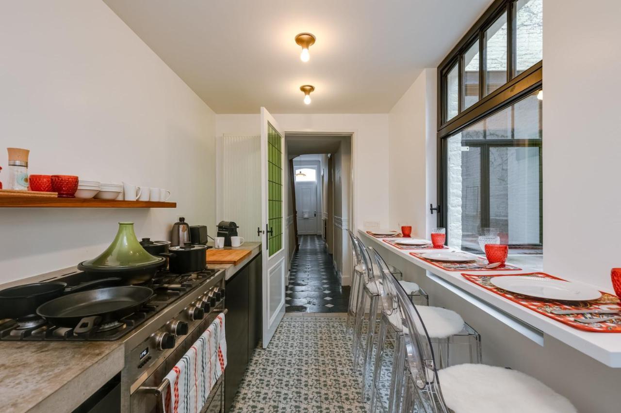 Beautiful Luxurious Mansion With Several Terraces Kortrijk Luaran gambar
