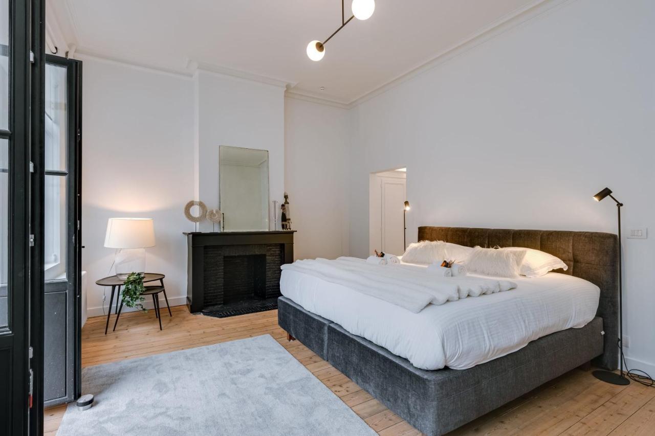 Beautiful Luxurious Mansion With Several Terraces Kortrijk Luaran gambar