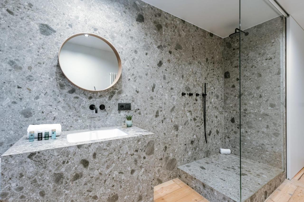 Beautiful Luxurious Mansion With Several Terraces Kortrijk Luaran gambar