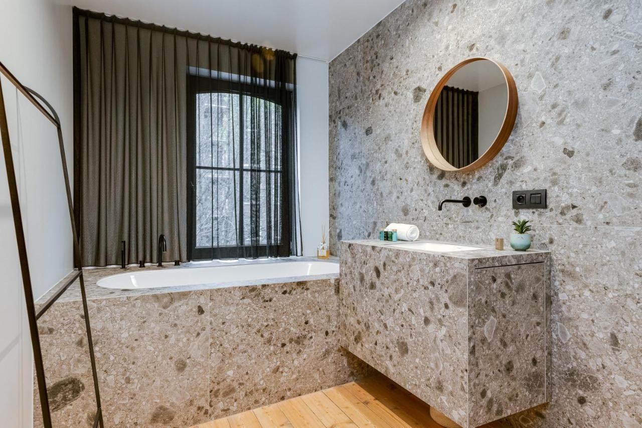 Beautiful Luxurious Mansion With Several Terraces Kortrijk Luaran gambar