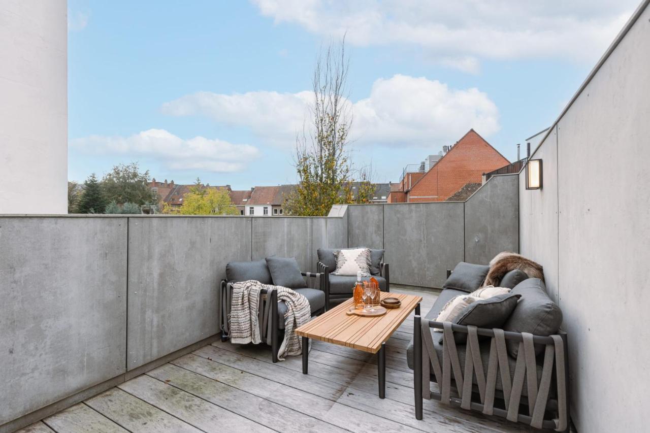 Beautiful Luxurious Mansion With Several Terraces Kortrijk Luaran gambar